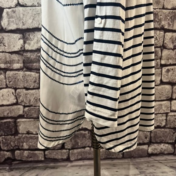 Chico's V-Neck 3/4 Sleeve Striped Blouse Size Large - Picture 6 of 11